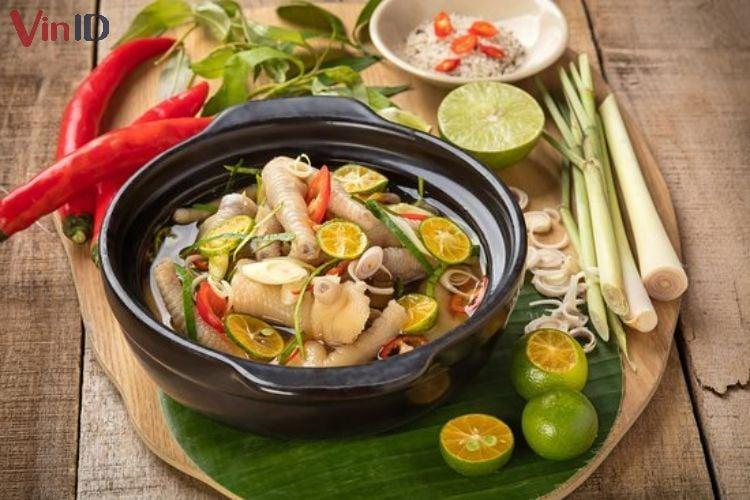 Chân gà sả ớt chua ngọt