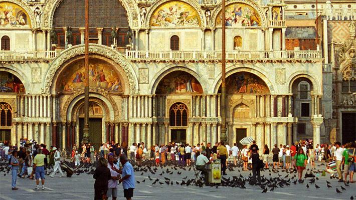 Quảng trường Piazza San Marco