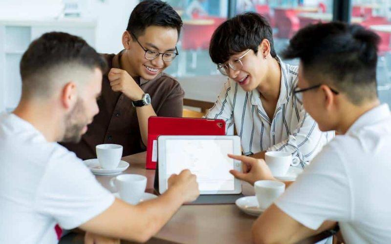 Ngành Kinh Tế thi khối nào? Học ngành Kinh tế ra trường làm gì?