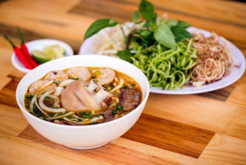 Quán bún bò Huế Đà Lạt