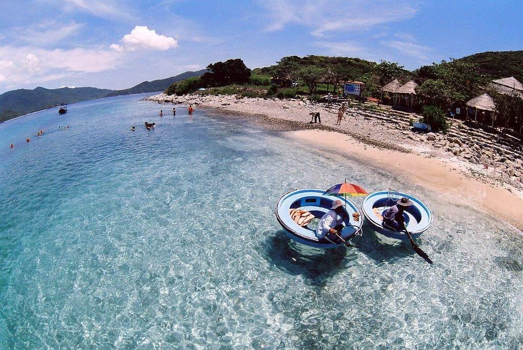 Du ngoạn trên ốc đảo Robinson với Tour Nha Trang 1 ngày