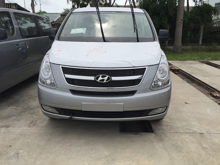 Hyundai Starex 6 chỗ bán tải