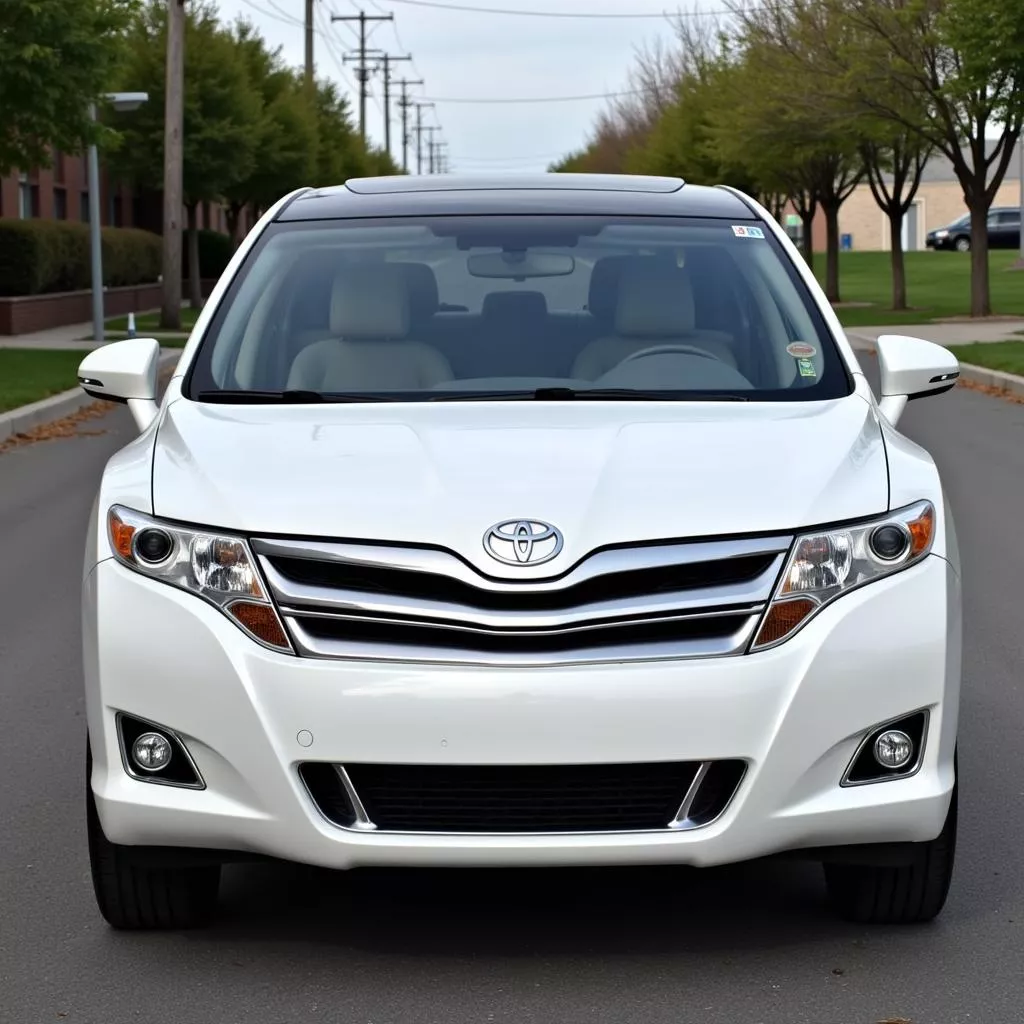 Giá xe Toyota Venza 2015: Liệu có còn đáng mua?